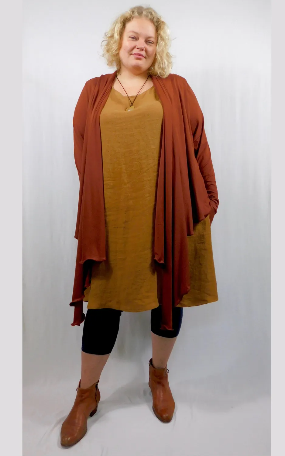 100% LINEN Long Sleeveless Dress w Pockets - Caramel