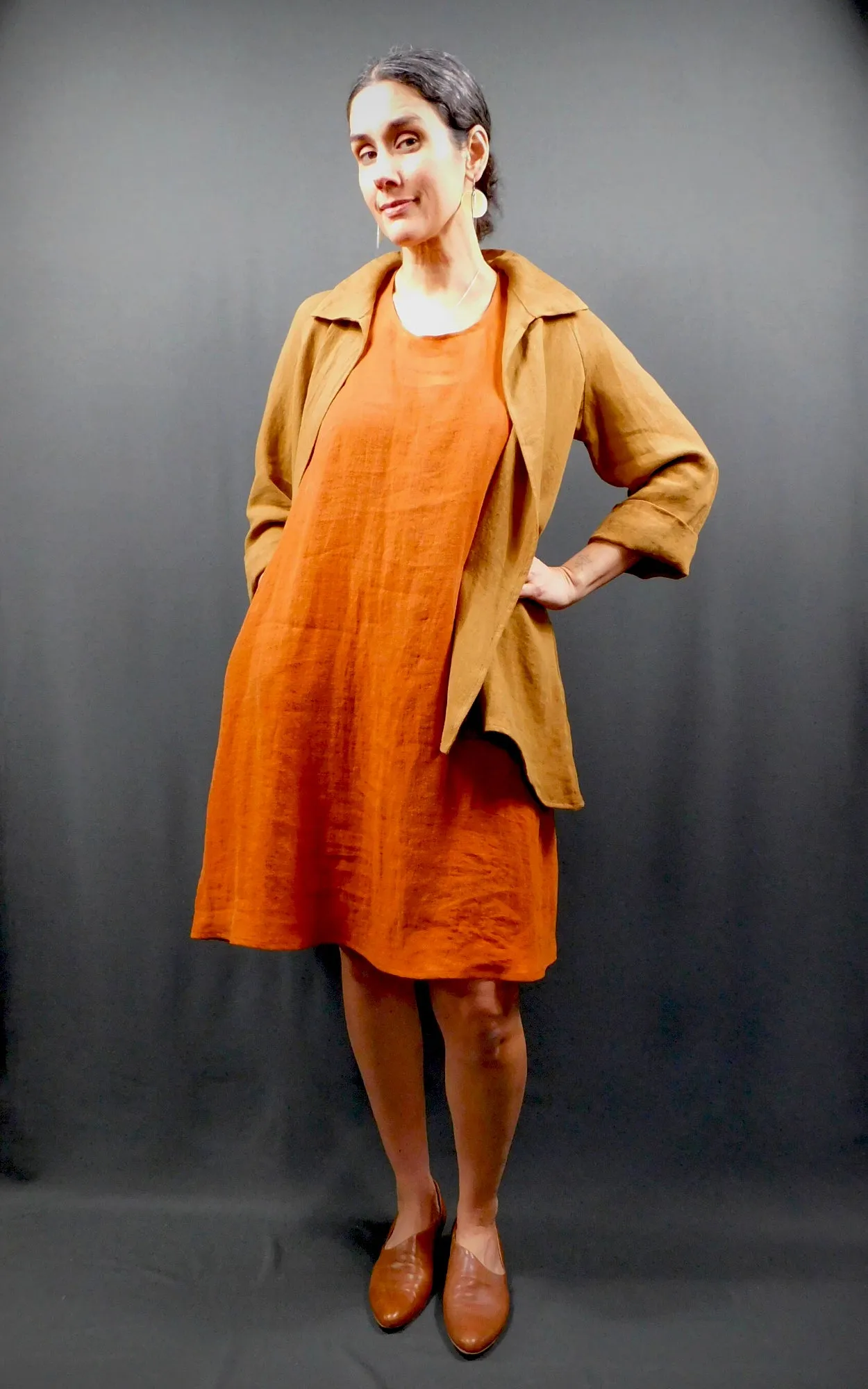 100% LINEN Long Sleeveless Dress w Pockets - Cognac