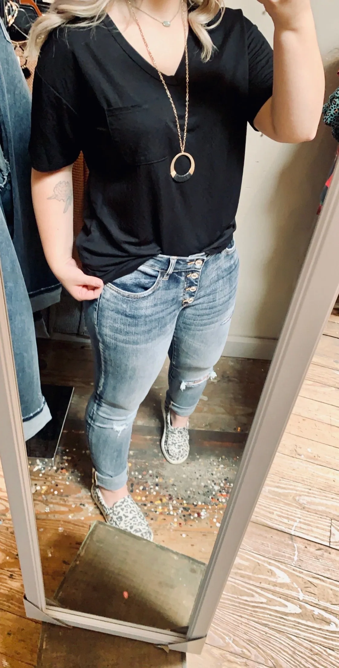 Basic Pocket Tee