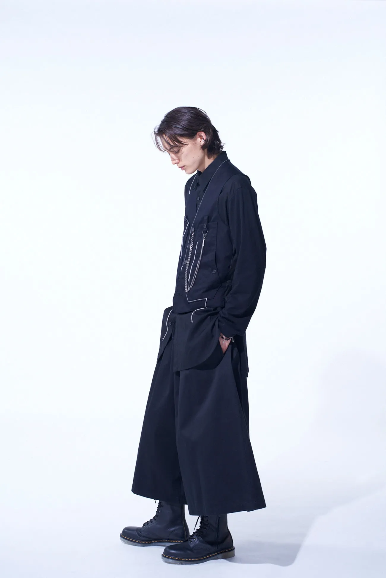COTTON TWILL COLOR STITCHING WORK VEST