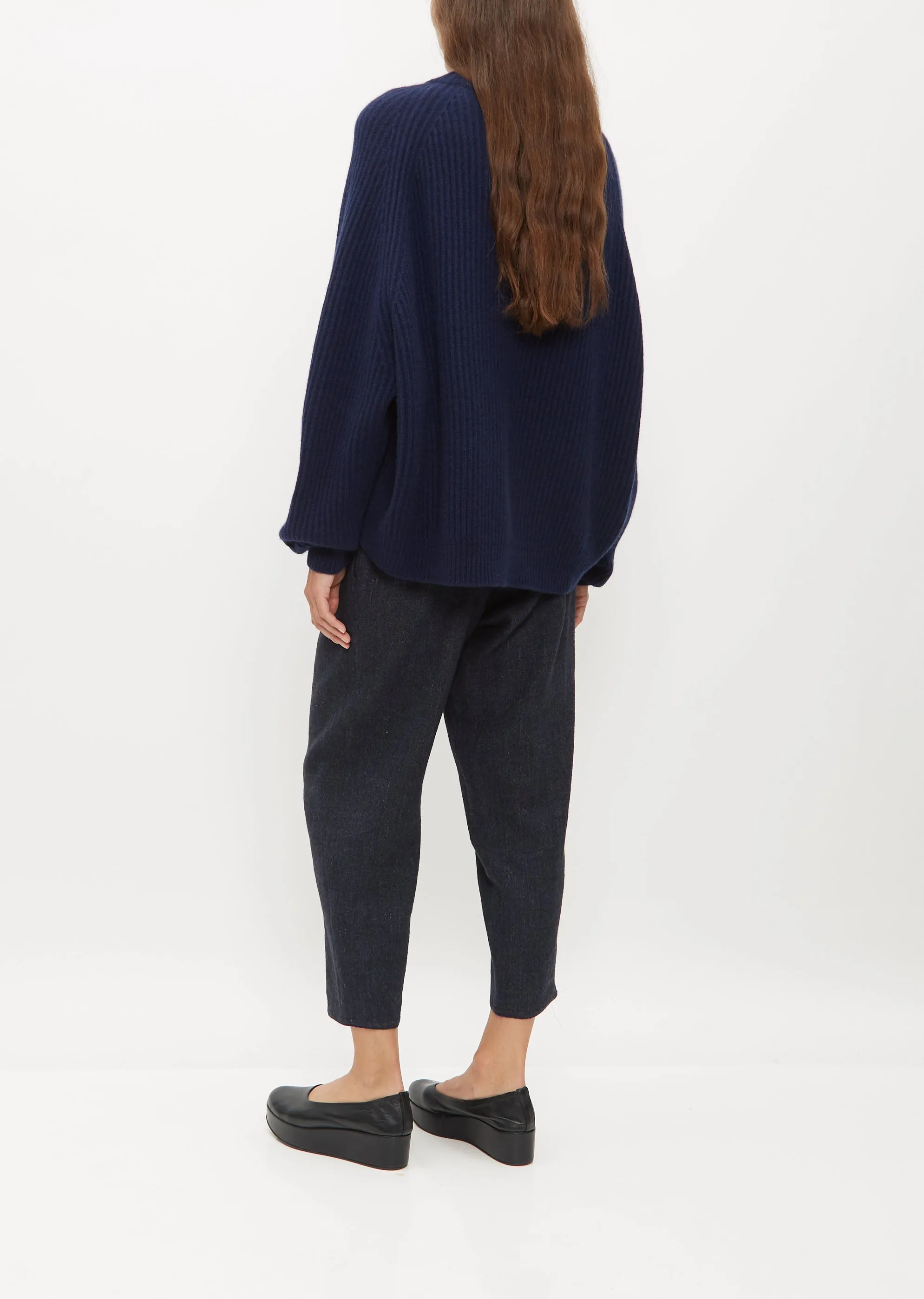 Deep Raglan Easy Sweater