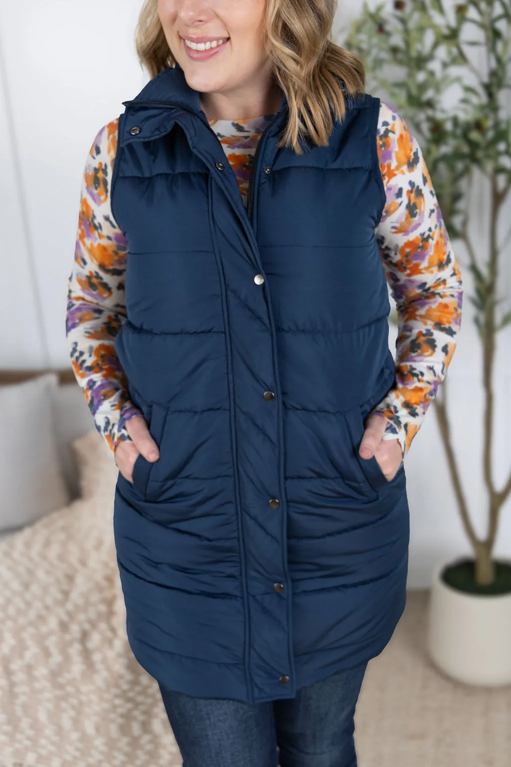IN PRODUCTION Harlow Long Vest - Navy