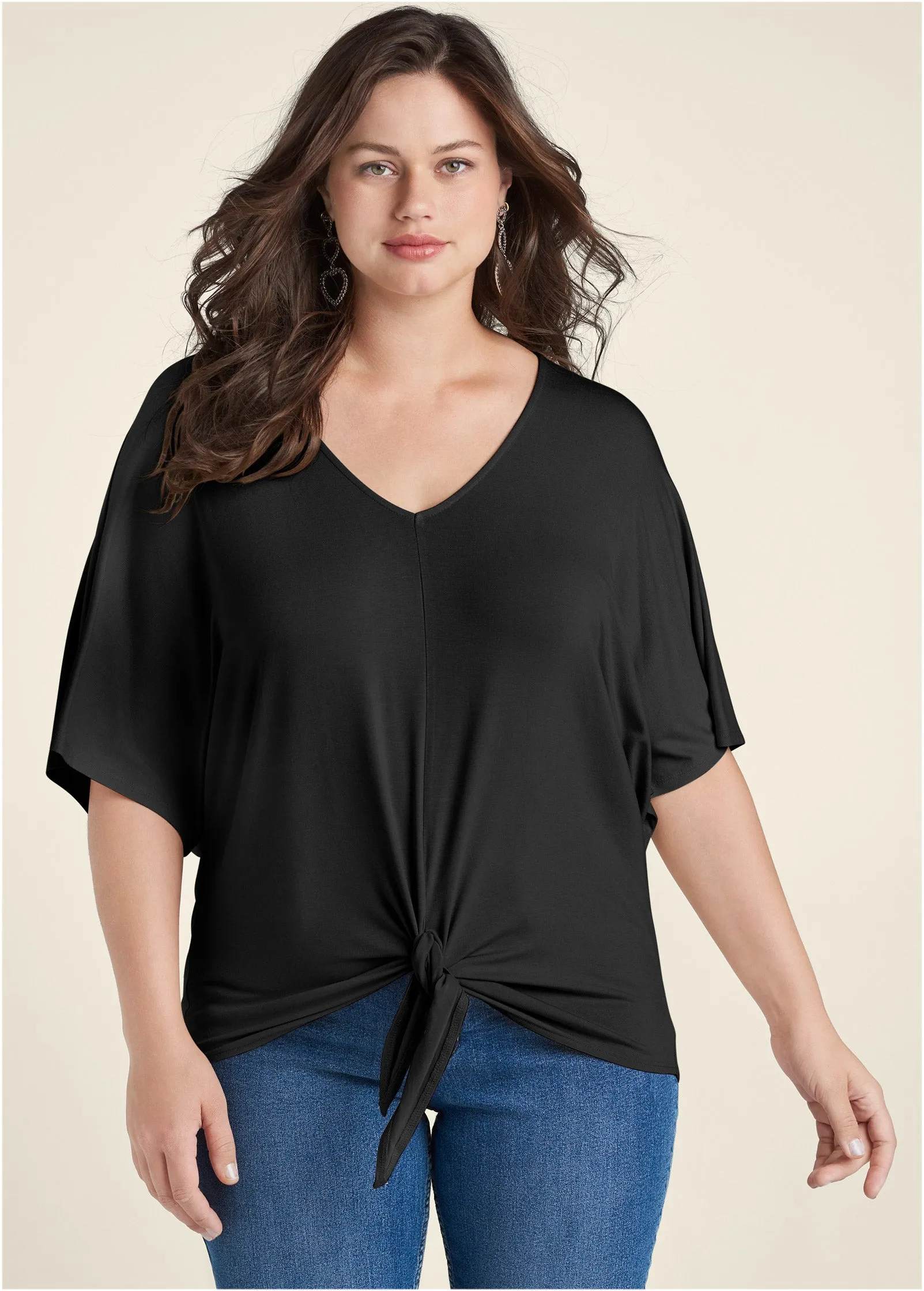 Knot Twist V-Neck Tee - Black