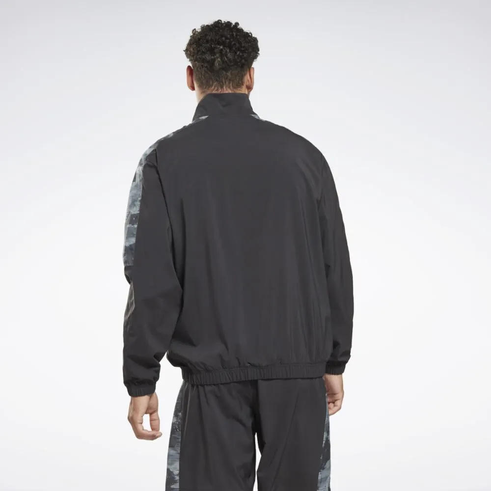 Reebok Apparel Men Training Camo 1/4 Zip Long-Sleeve Top NGHBLK