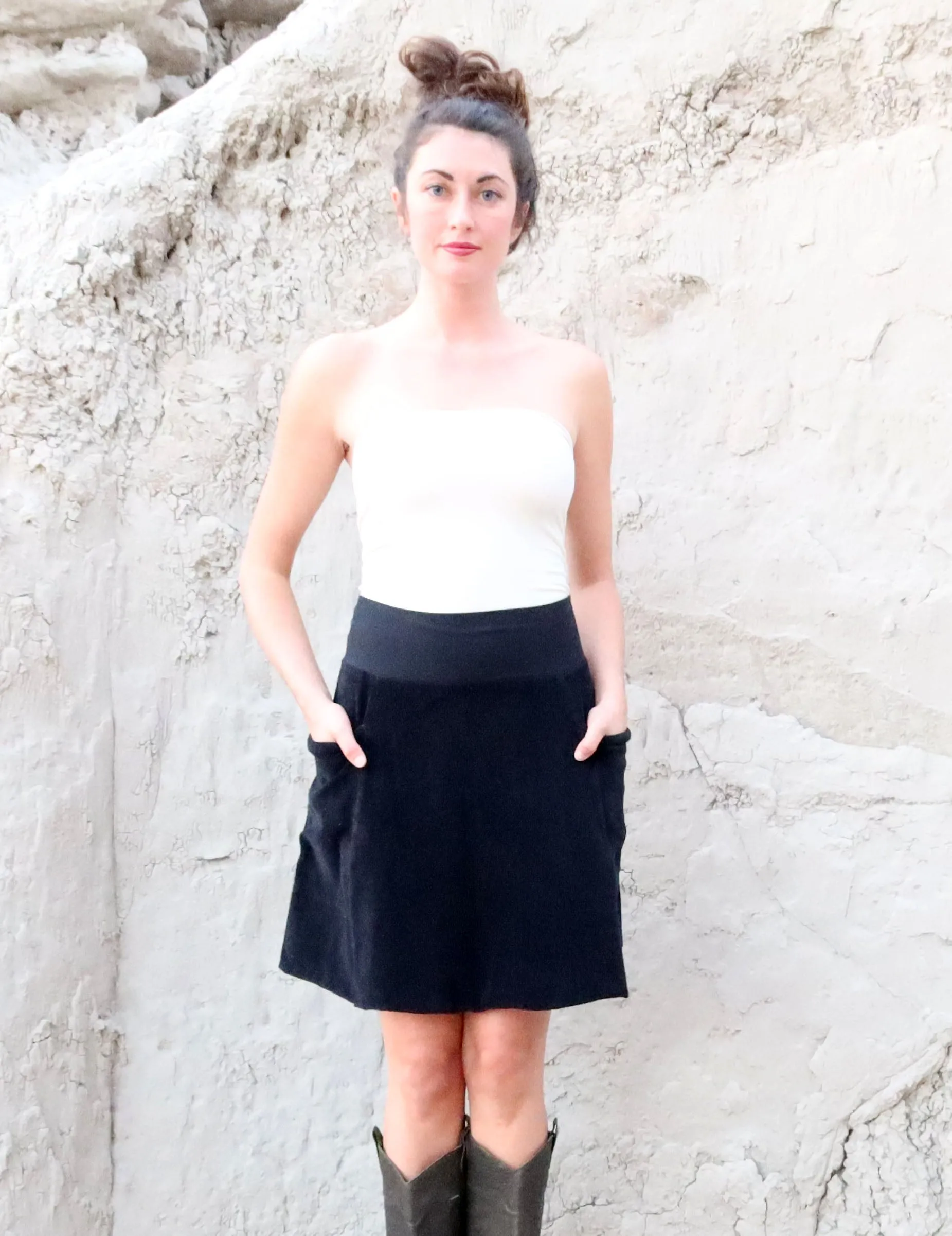 VELOUR Perfect Pockets Short Skirt